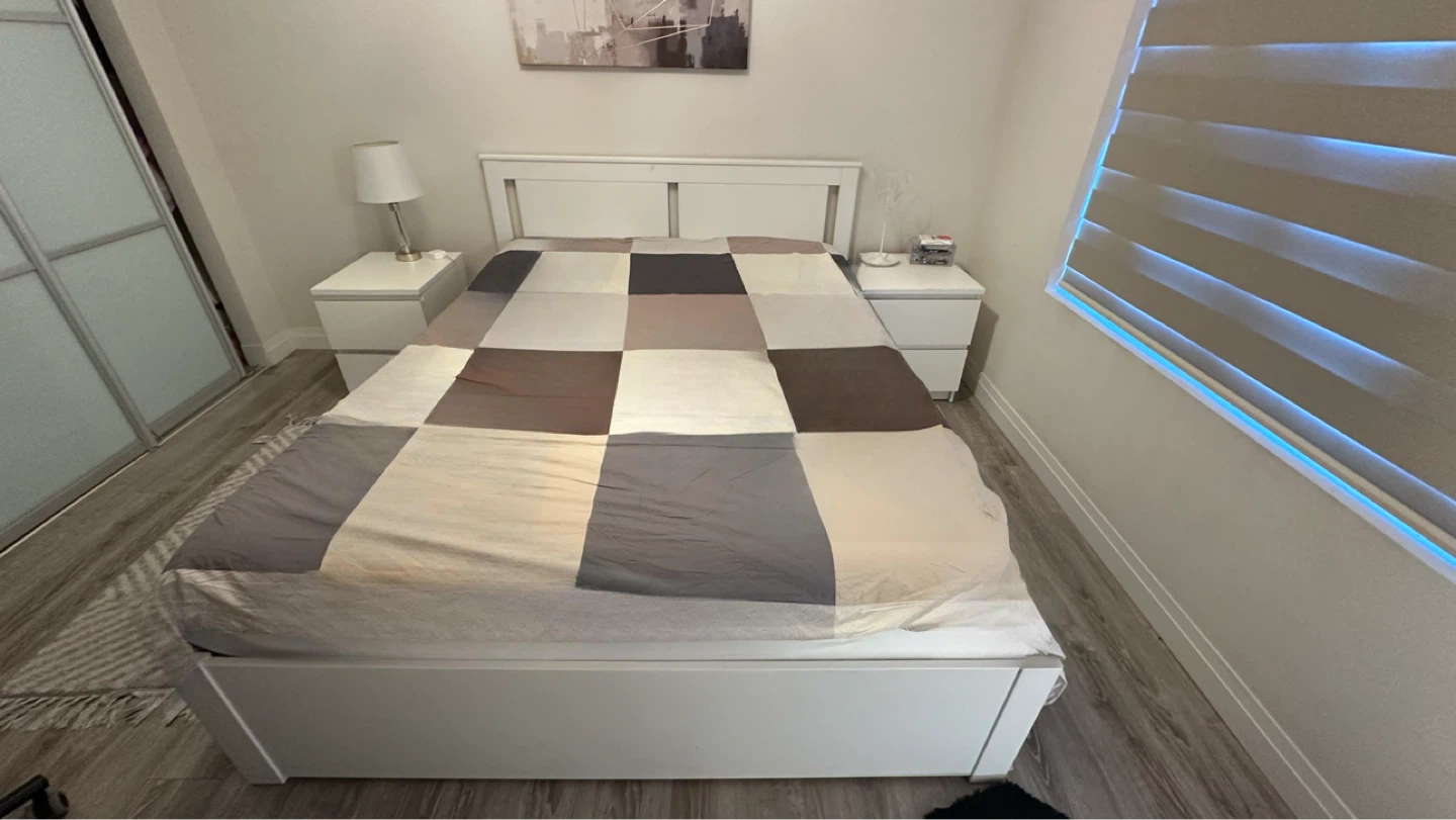 ikea white queen bed with bedstorage FREE SIDE TABLE LIGHT - photo 2
