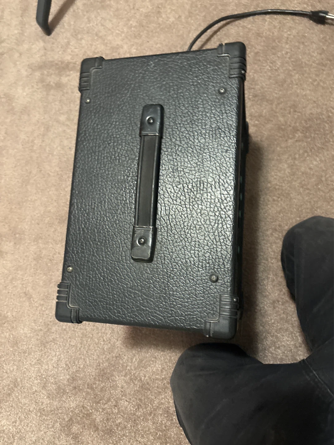 BOSS MG-80 Guitar Amplifier - photo 2