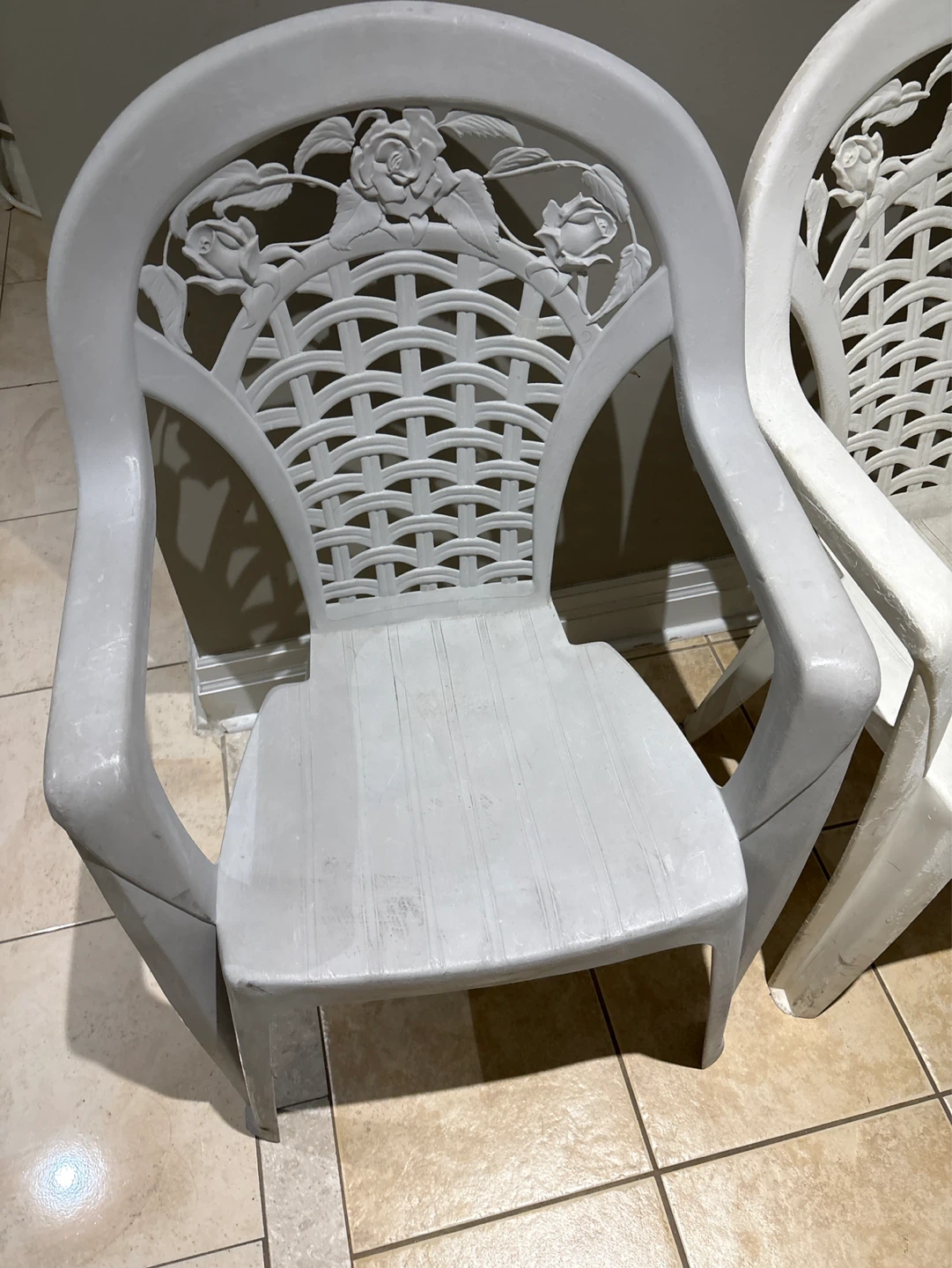 Pair of Plastic Patio Chairs - photo 2