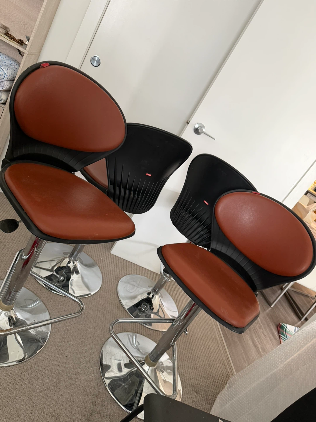 Set of 4 Modern Adjustable Bar Stools