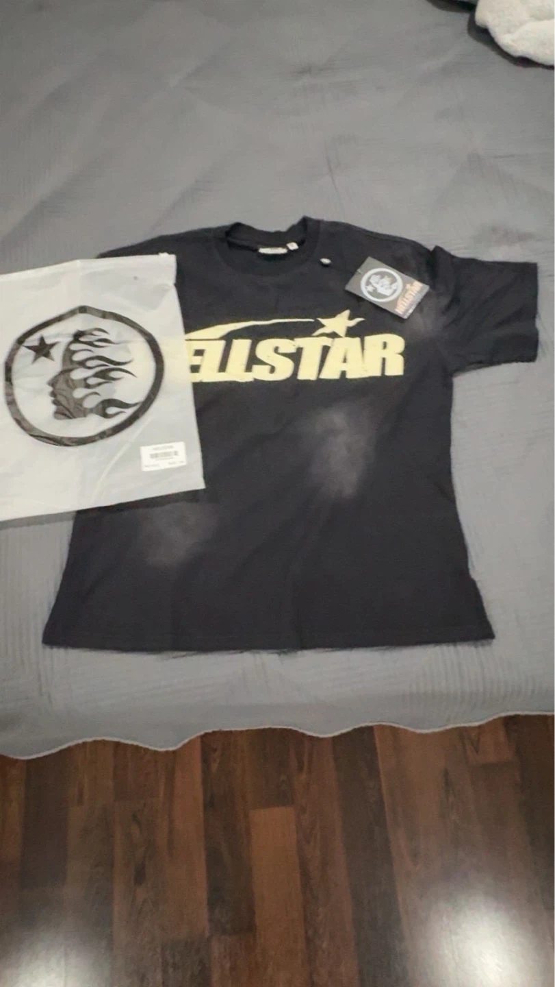 Hellstar T-Shirt Size M - photo 4