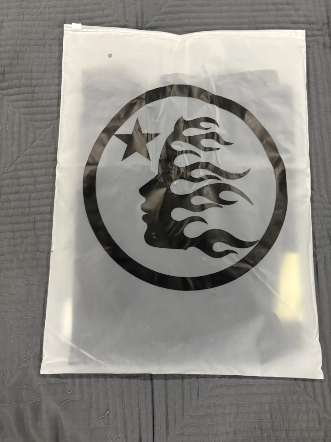 Hellstar T-Shirt Size M - photo 2