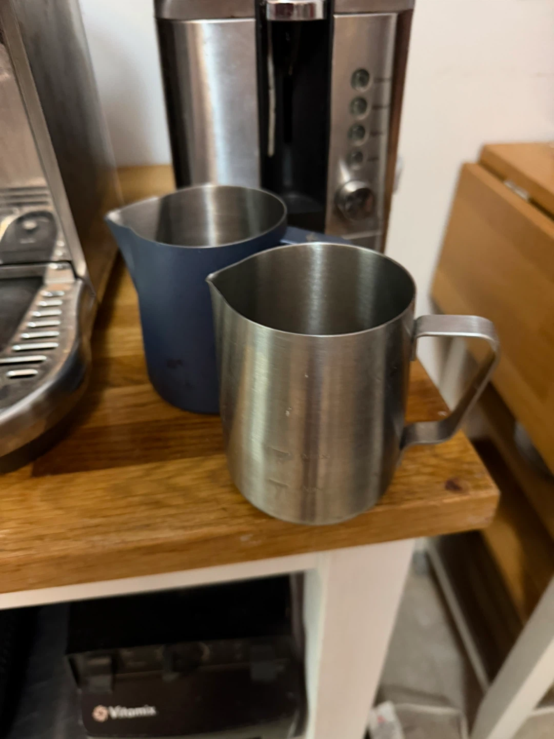 Breville Espresso Machine with Accessories - photo 3