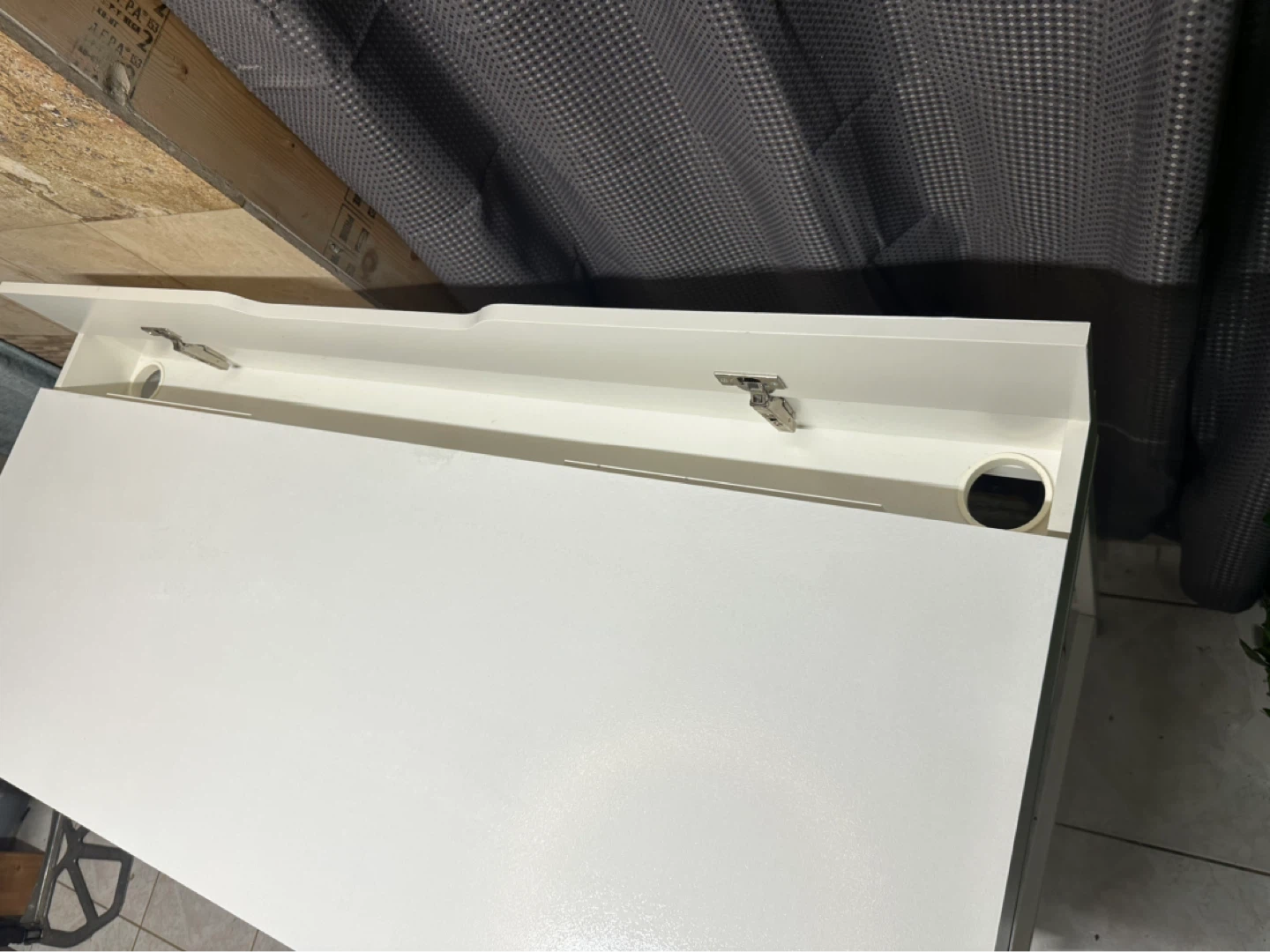 Modern IKEA White Desk with Dual Drawers - photo 4