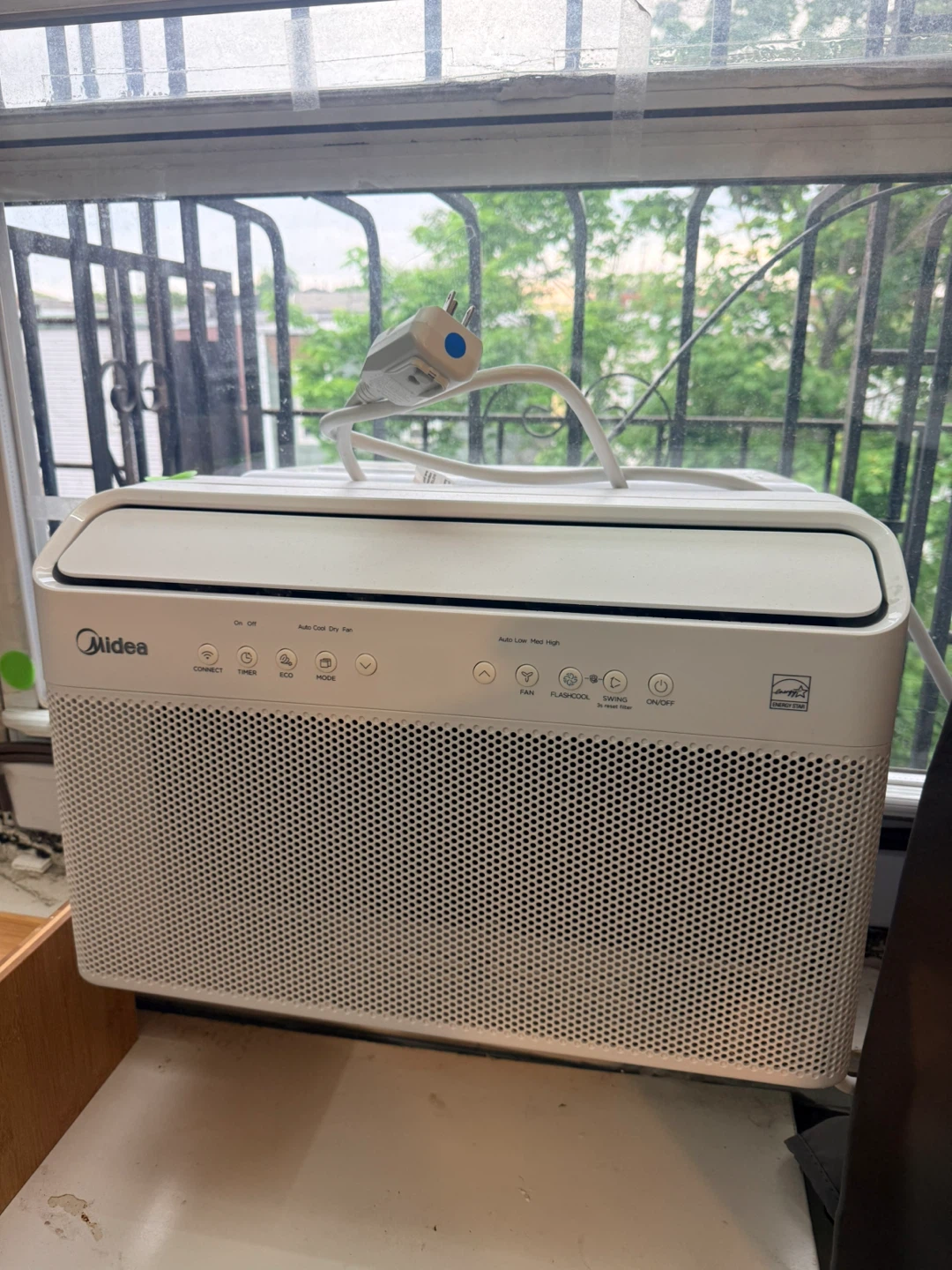 Midea Window Air Conditioner 10,000 btu