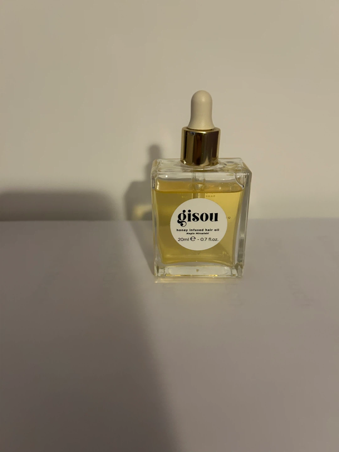 Gisou Honey Infused Hair Oil 20ml 90% full