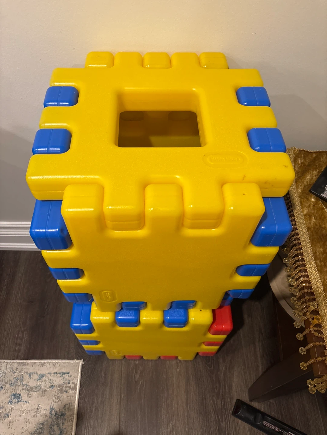 Little Tikes Giant Building Blocks