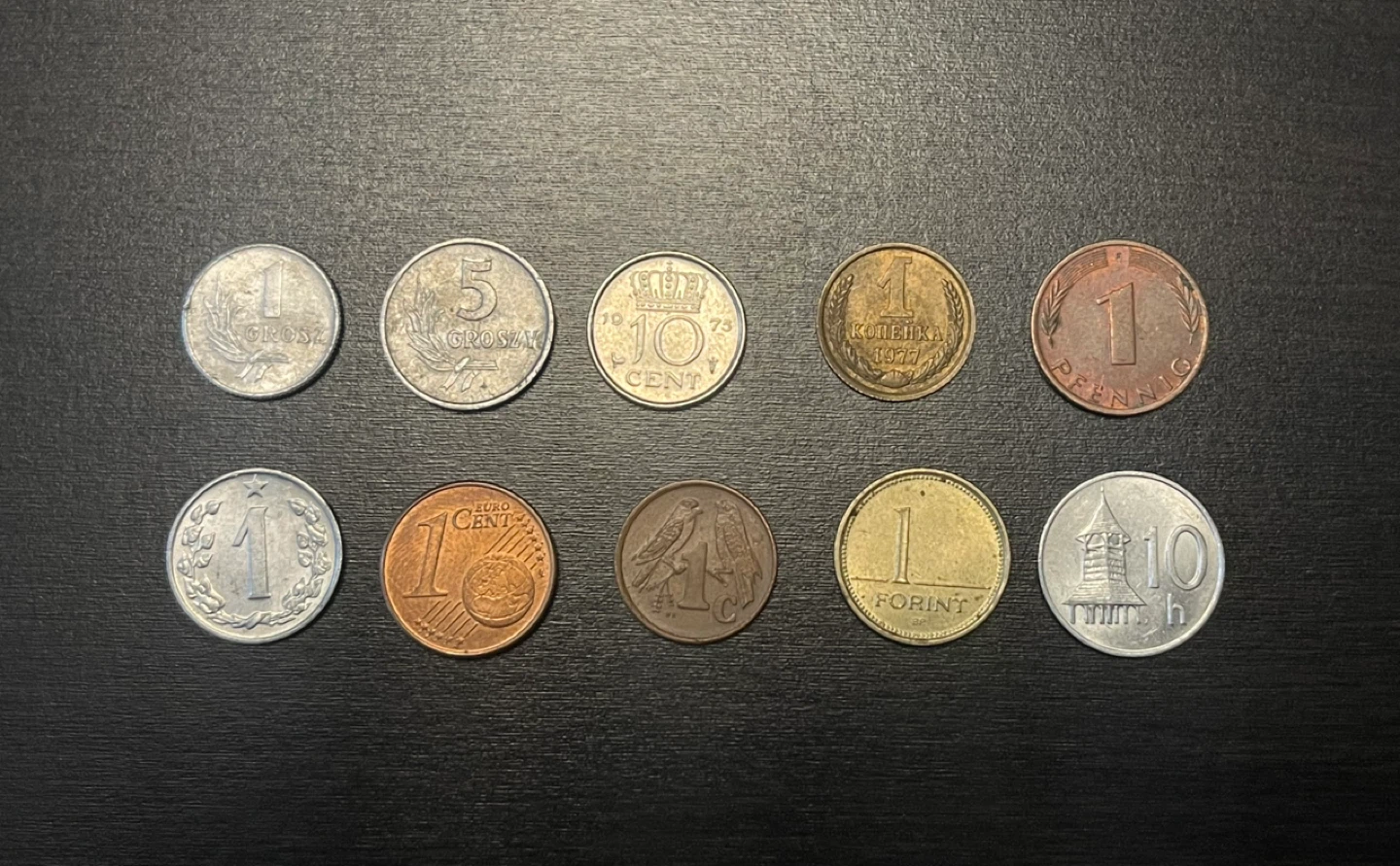 10 mini world coins