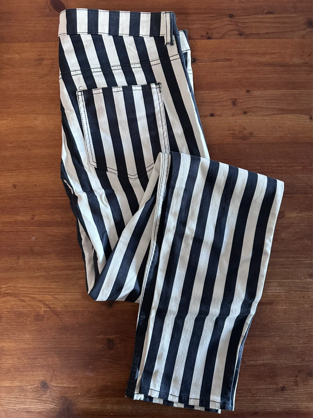 Divided H&M Black and White Striped Jeans - Size 12
