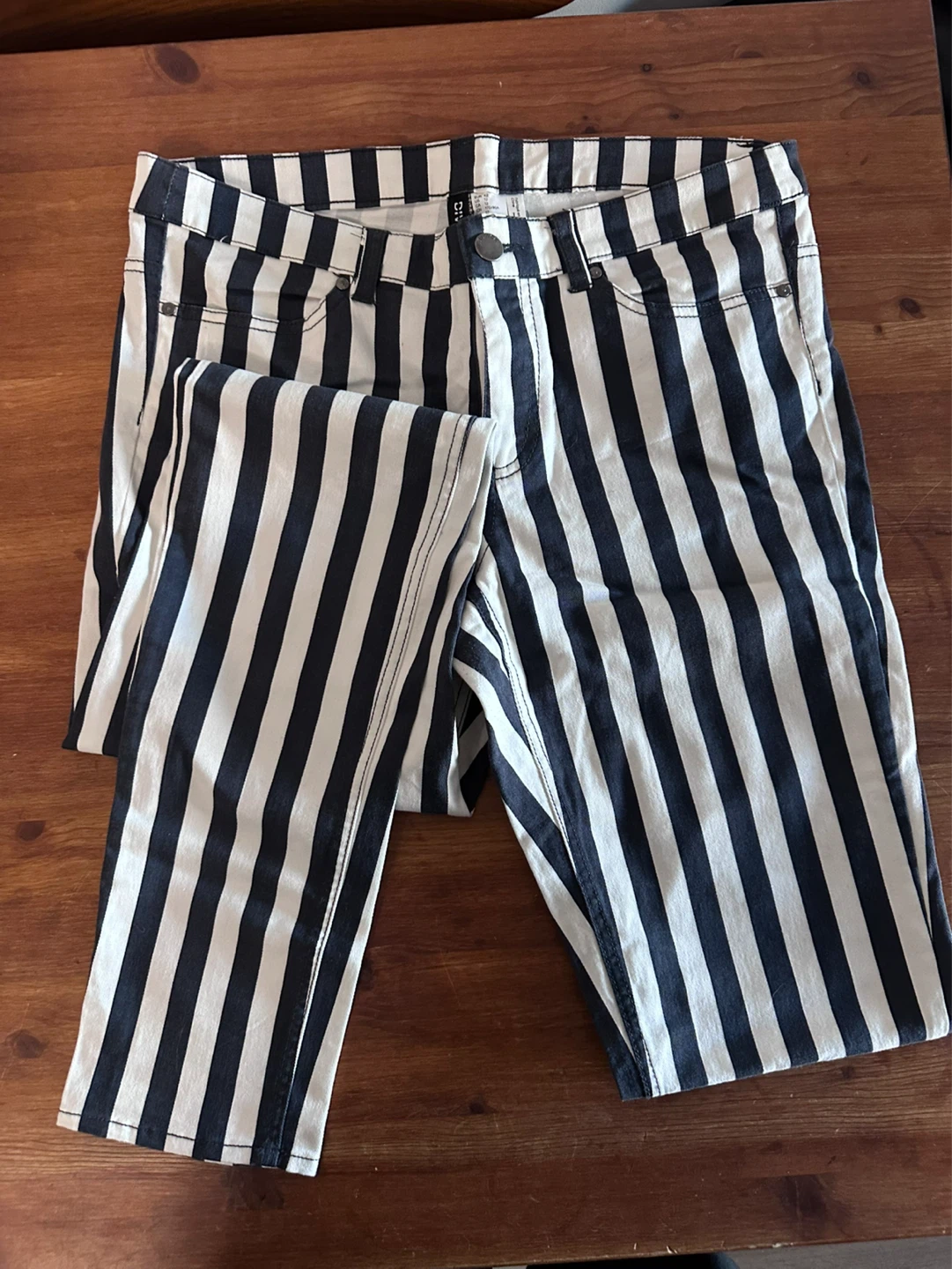 Divided H&M Black and White Striped Jeans - Size 12 - photo 2