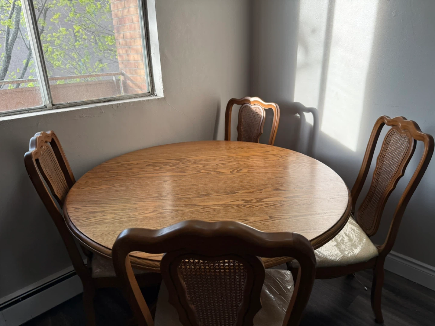 Round Wood Dining Table and 4 Cane Back Chairs Set - photo 5