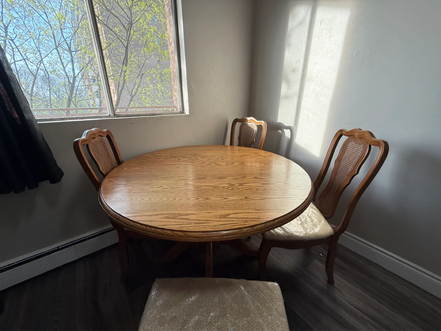 Round Wood Dining Table and 4 Cane Back Chairs Set - photo 3