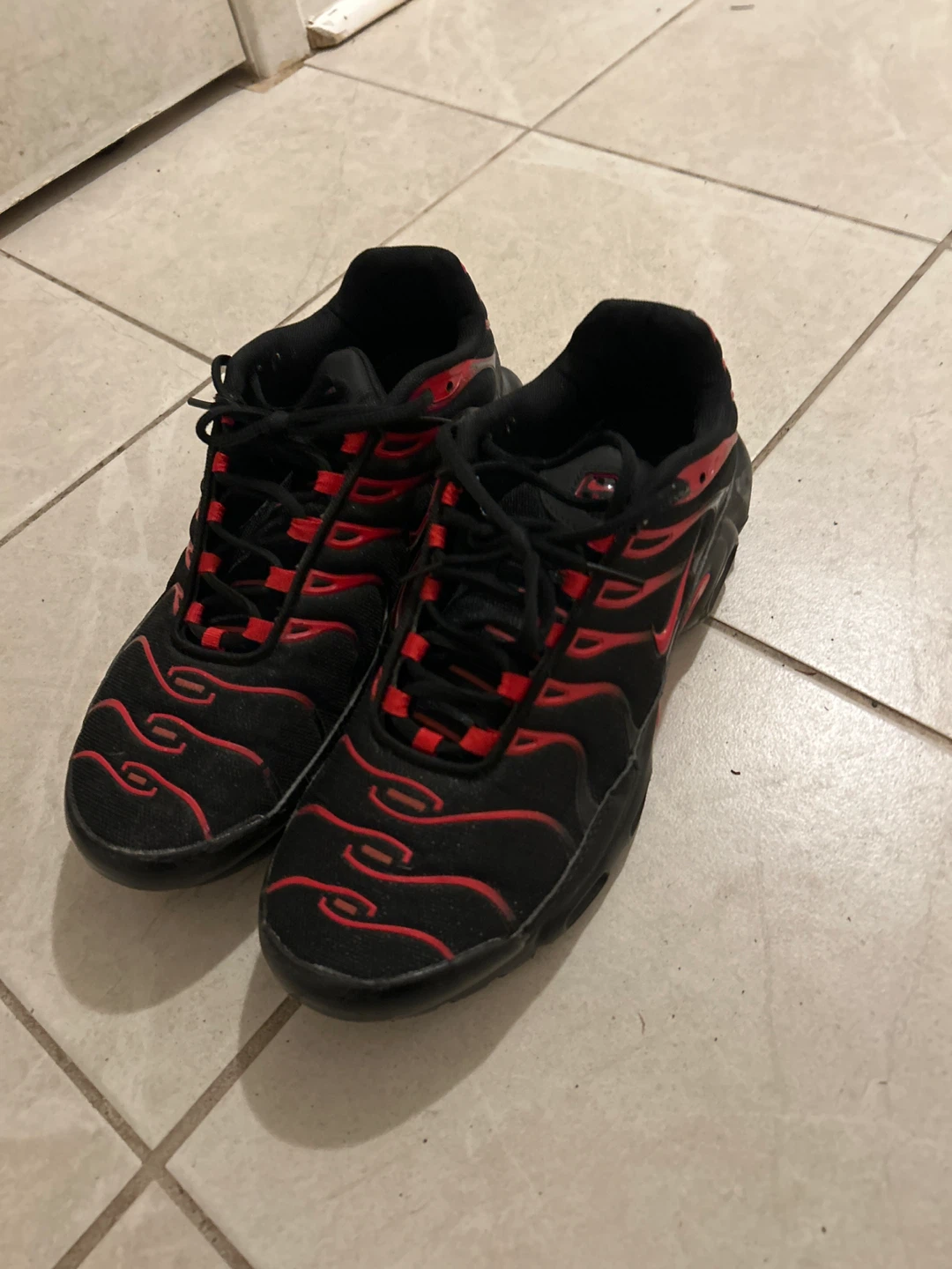 Nike Air Max Plus TN CU4864-071 Black Red Size 12