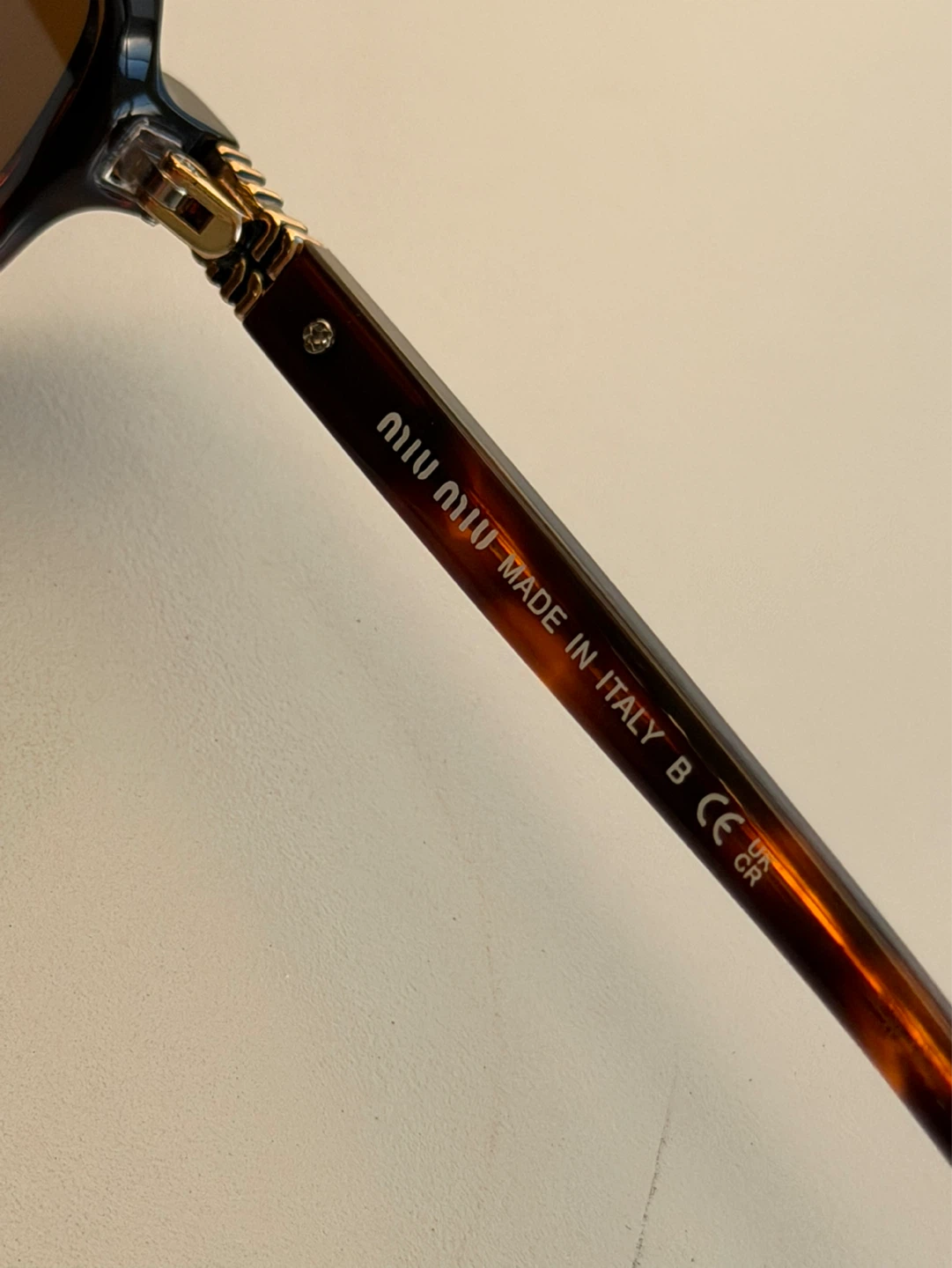 Women’s Tortoiseshell Sunglasses - photo 3