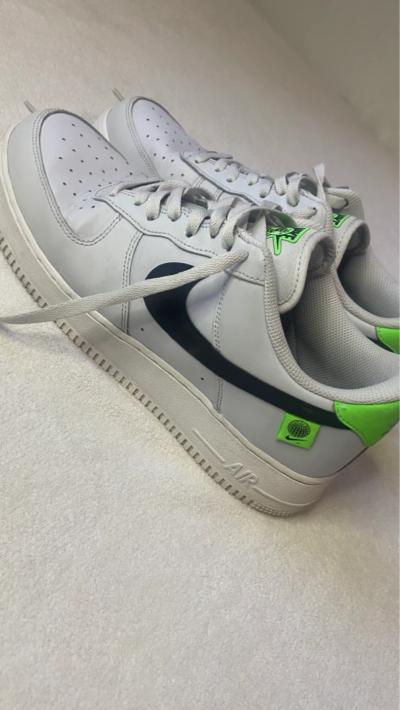 Nike Air Force 1 Low - White/Black/Green - photo 2