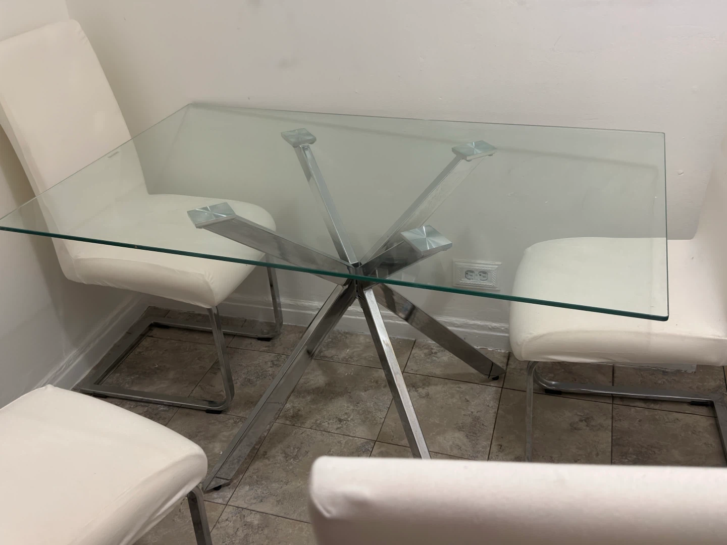 Glass Dining Table with 4 White Chairs - photo 3