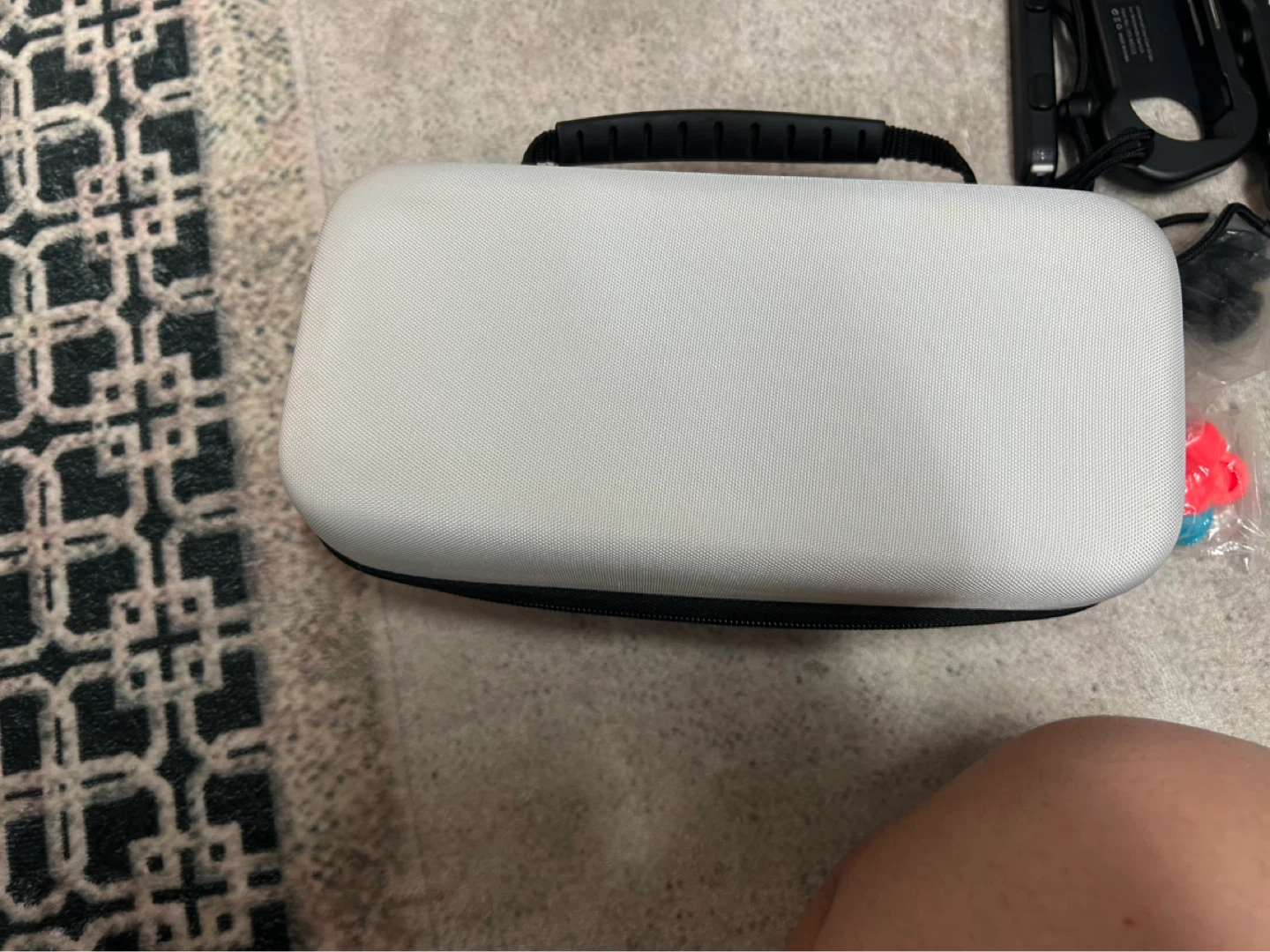 Nintendo Switch Carrying Case with Accessories - photo 2