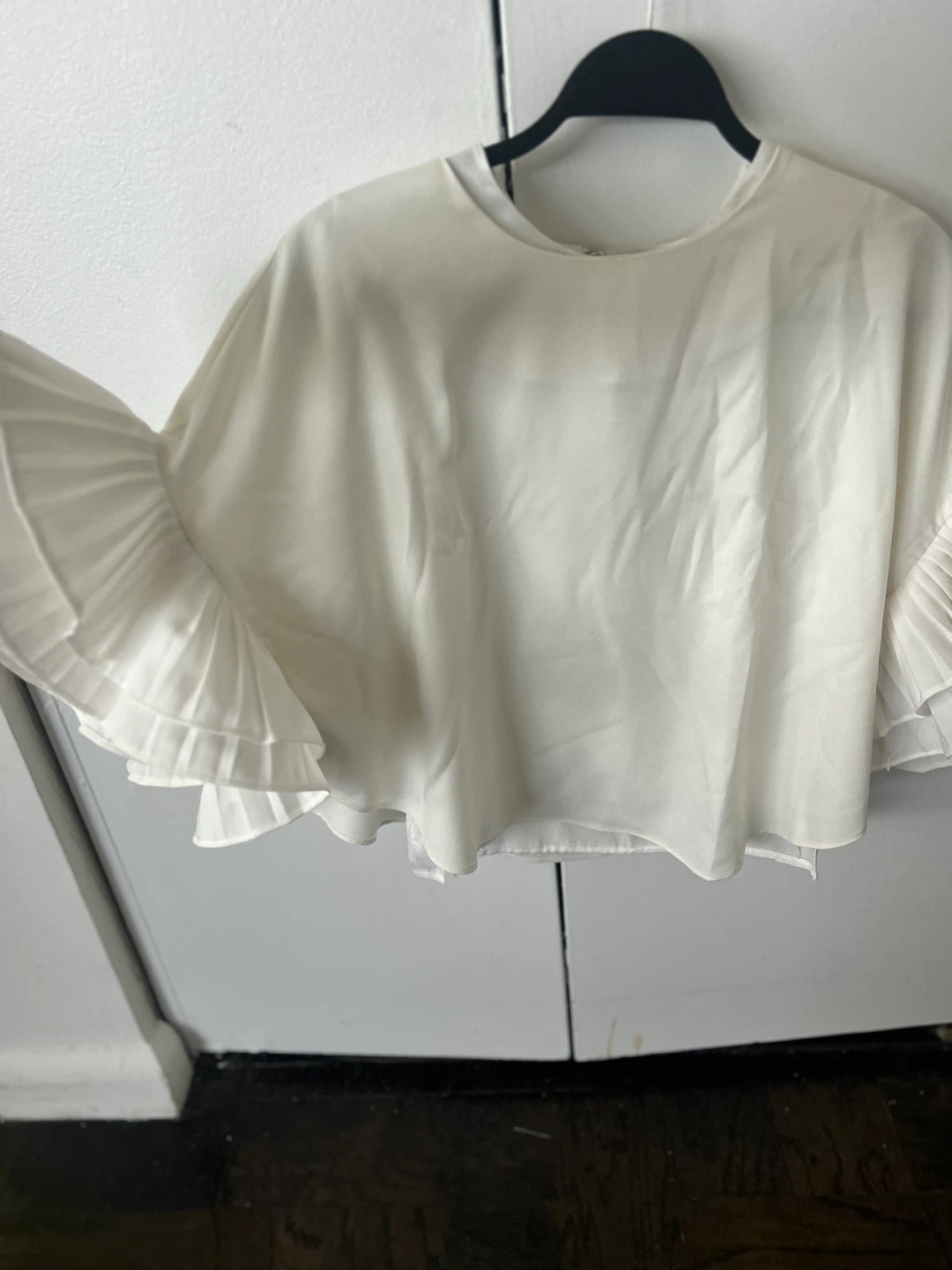 White Pleated Sleeve Blouse