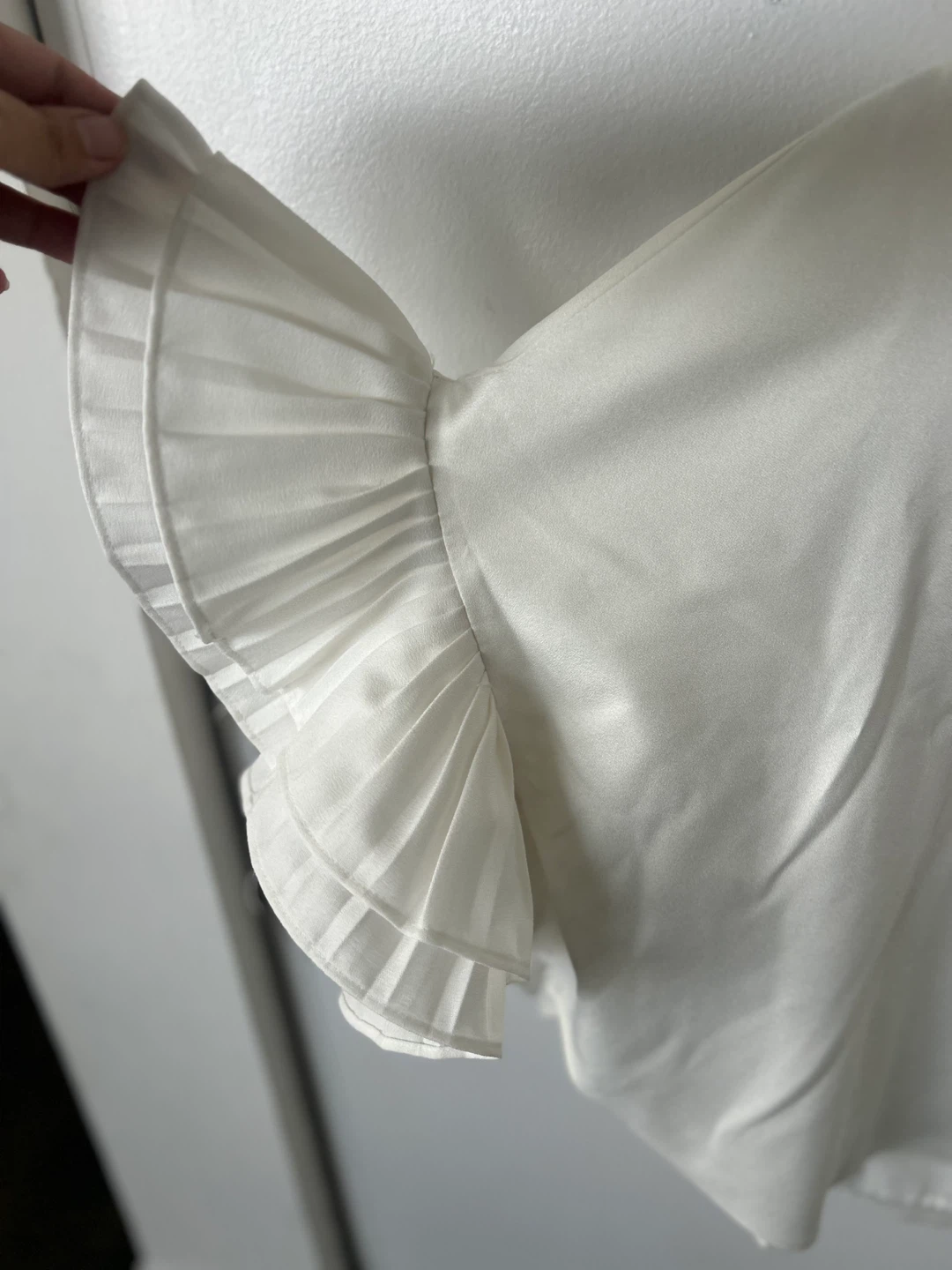 White Pleated Sleeve Blouse - photo 2