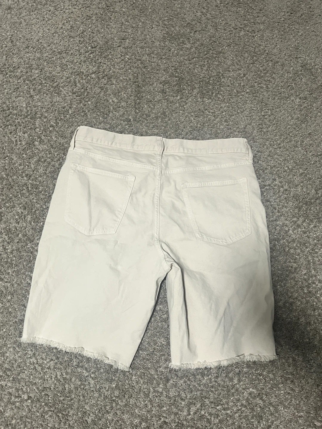 Old Navy Beige Cut-off Hem Bermuda Shorts - photo 2