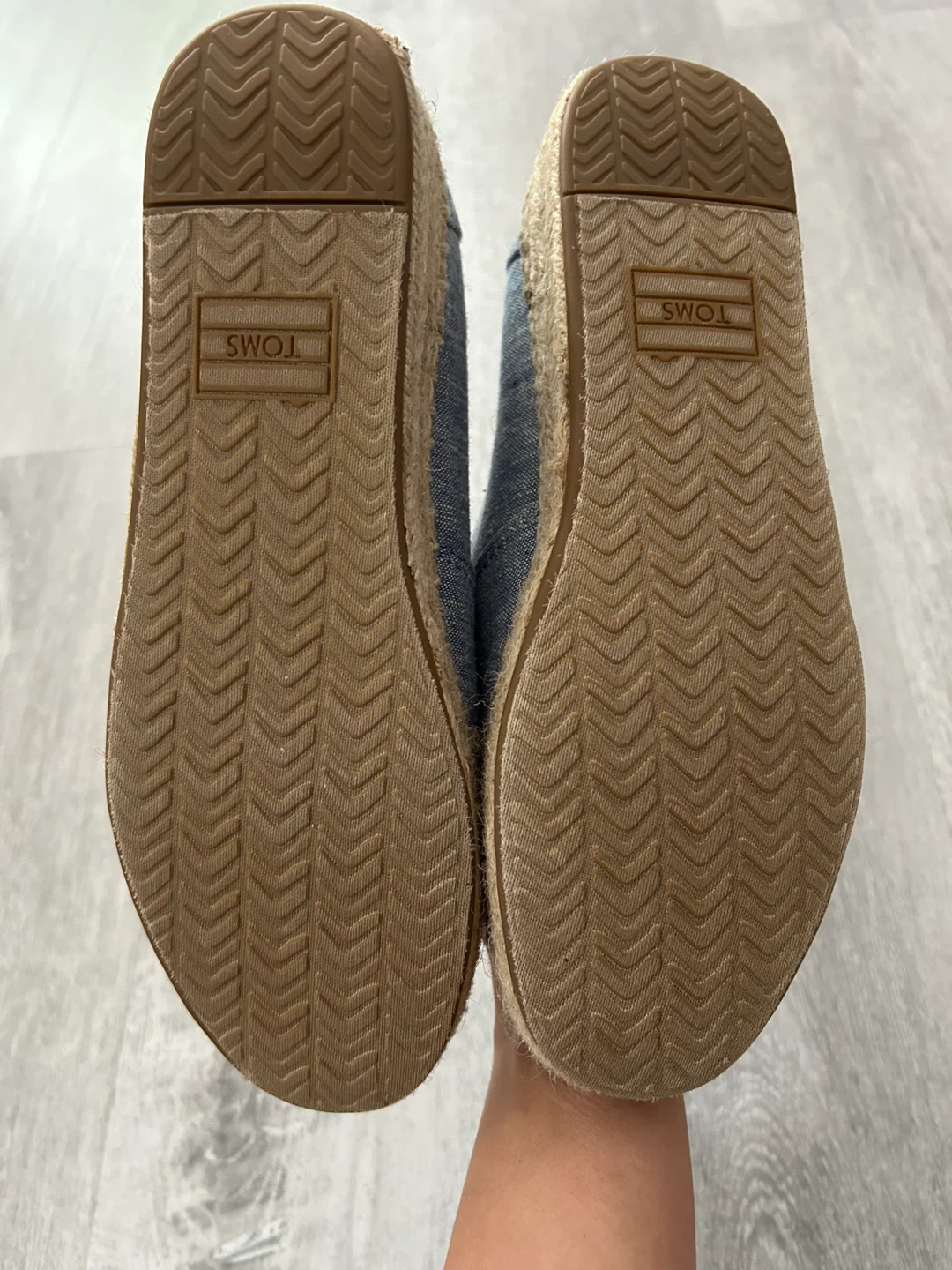 TOMS Women's Espadrille Flats Size 7.5 - photo 3