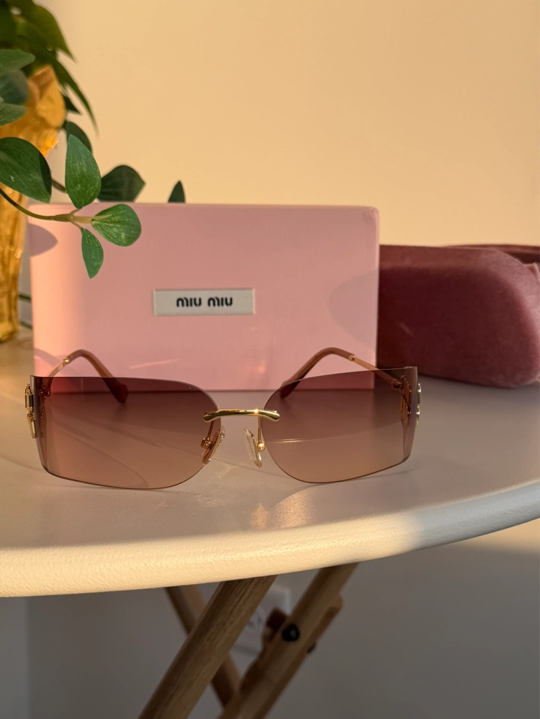 Rimless Shield Sunglasses Brown Gradient Lens Gold Accents
