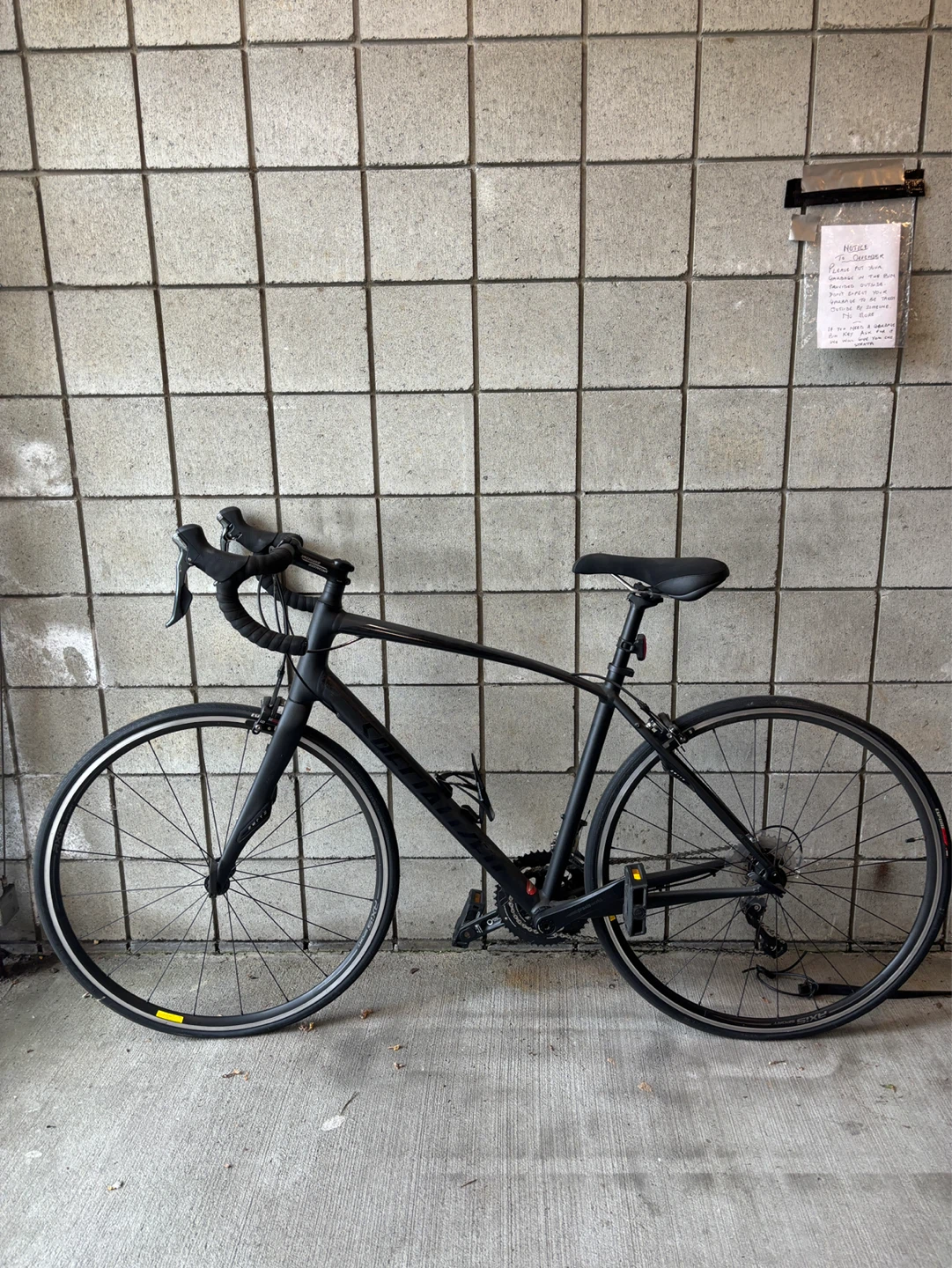 Specialized Allez Road Bike - Black