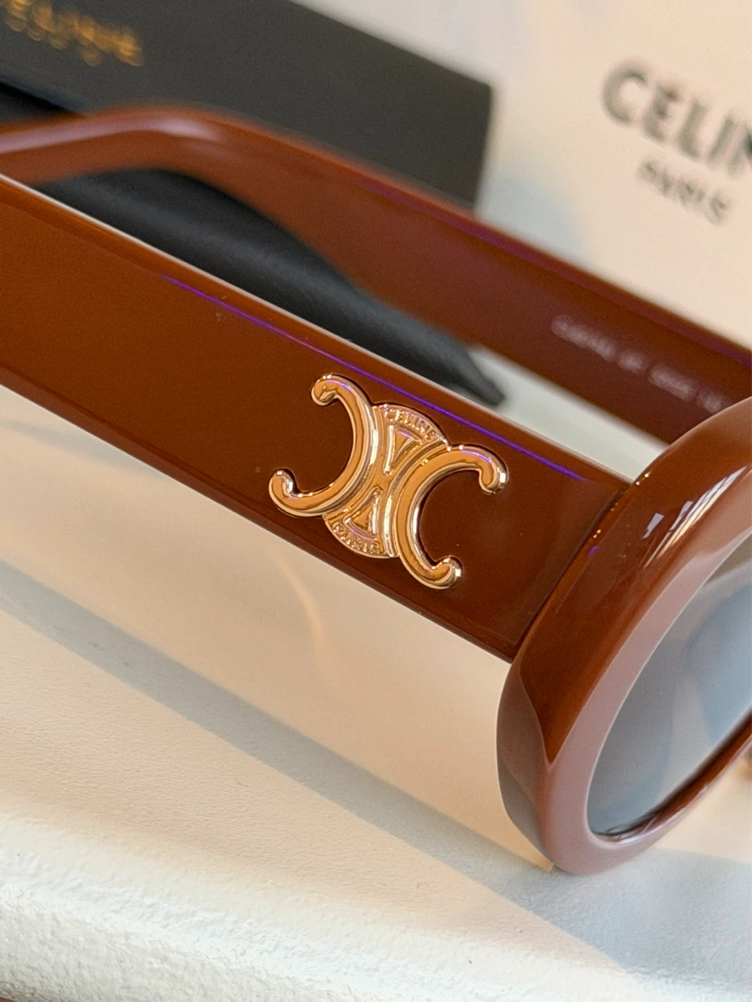 Women’s Brown Oval Sunglasses - photo 2