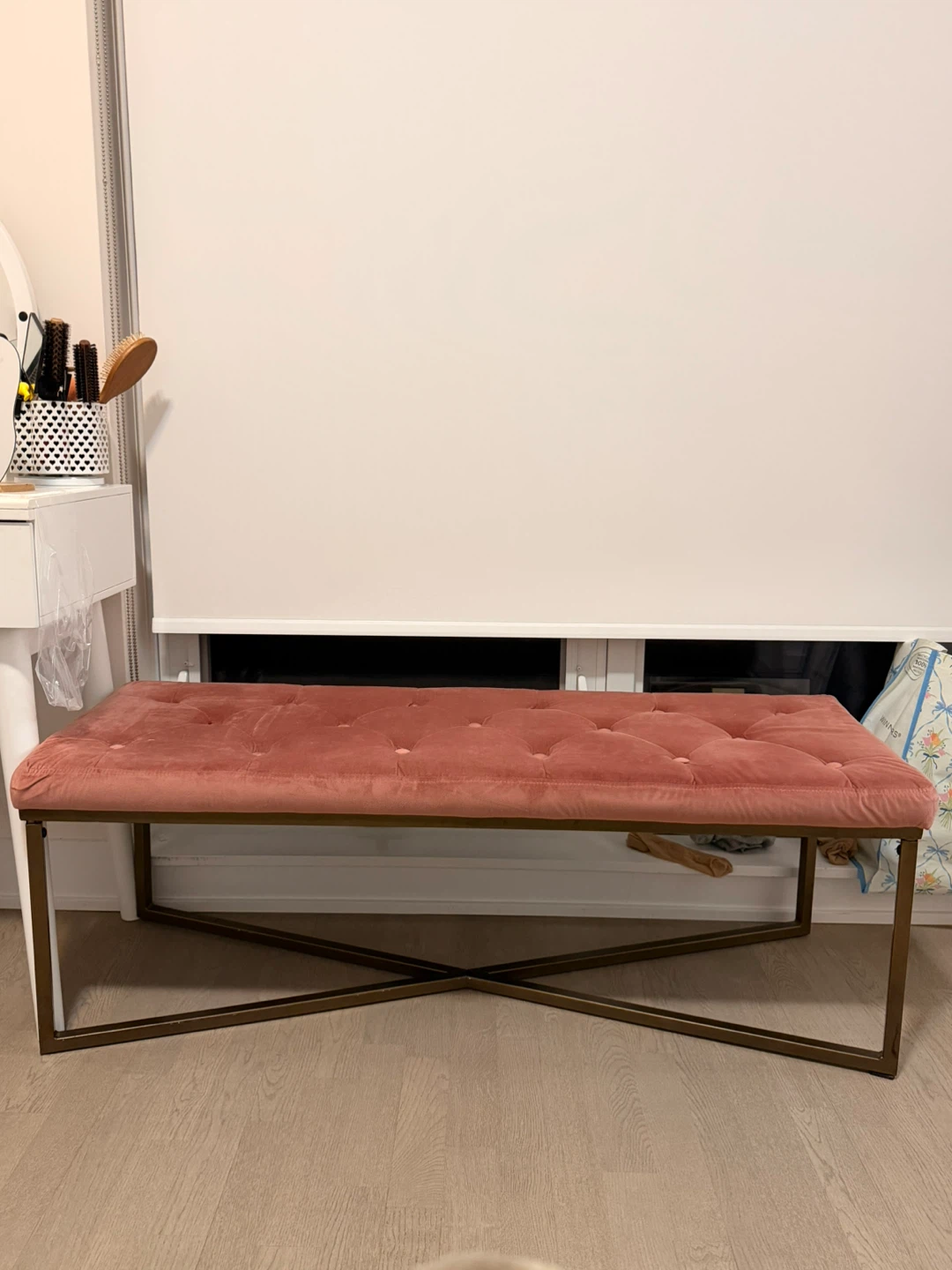 Pink Velvet Tufted Bench