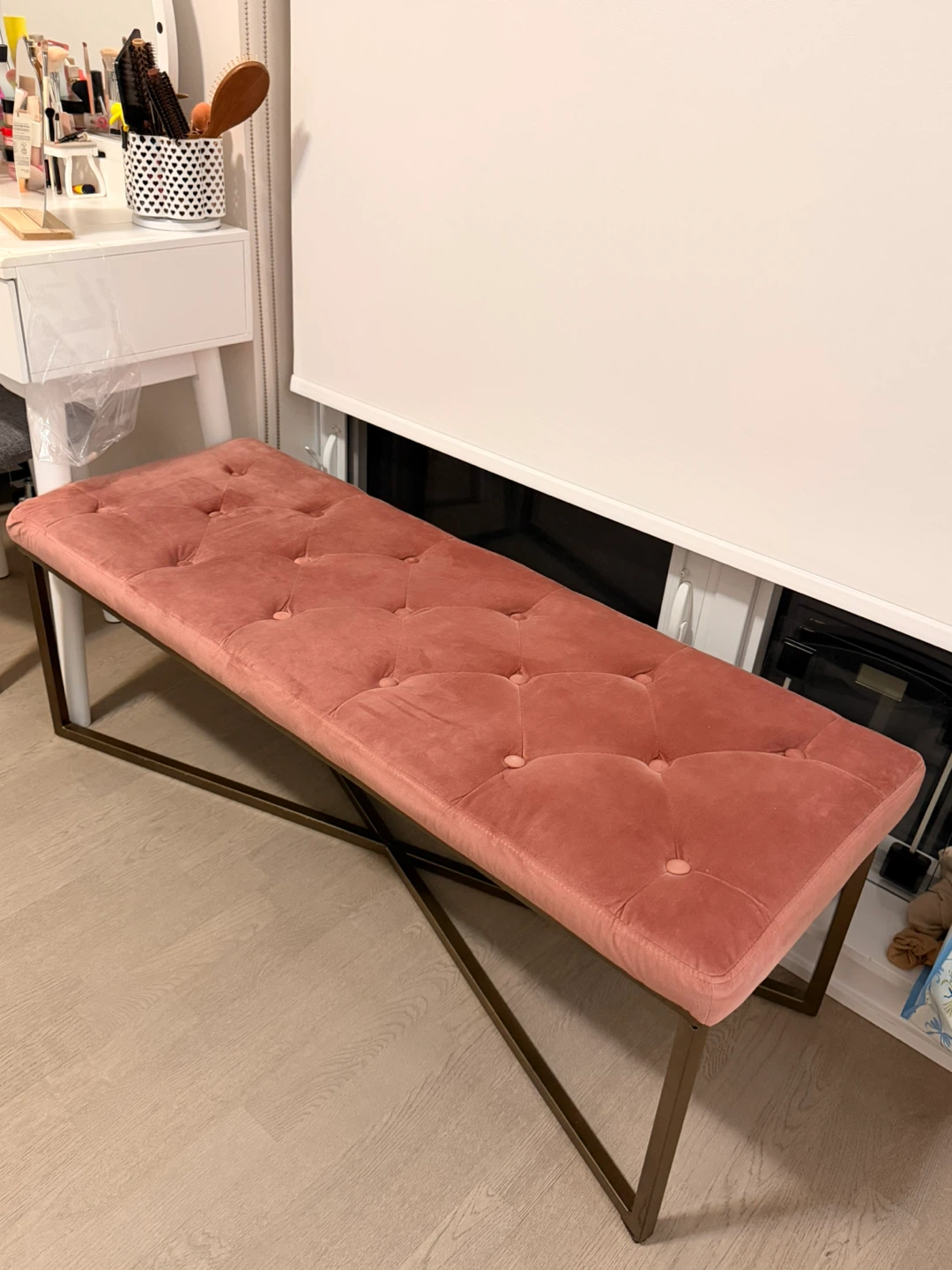 Pink Velvet Tufted Bench - photo 3