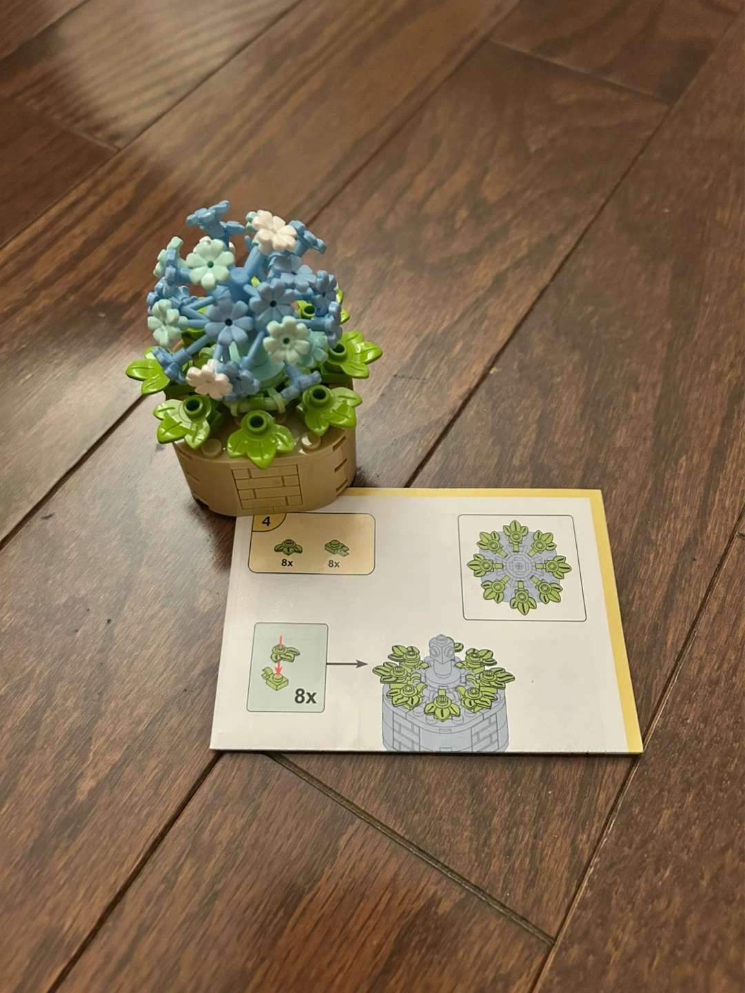 Lego Builds: Hydrangea - photo 3