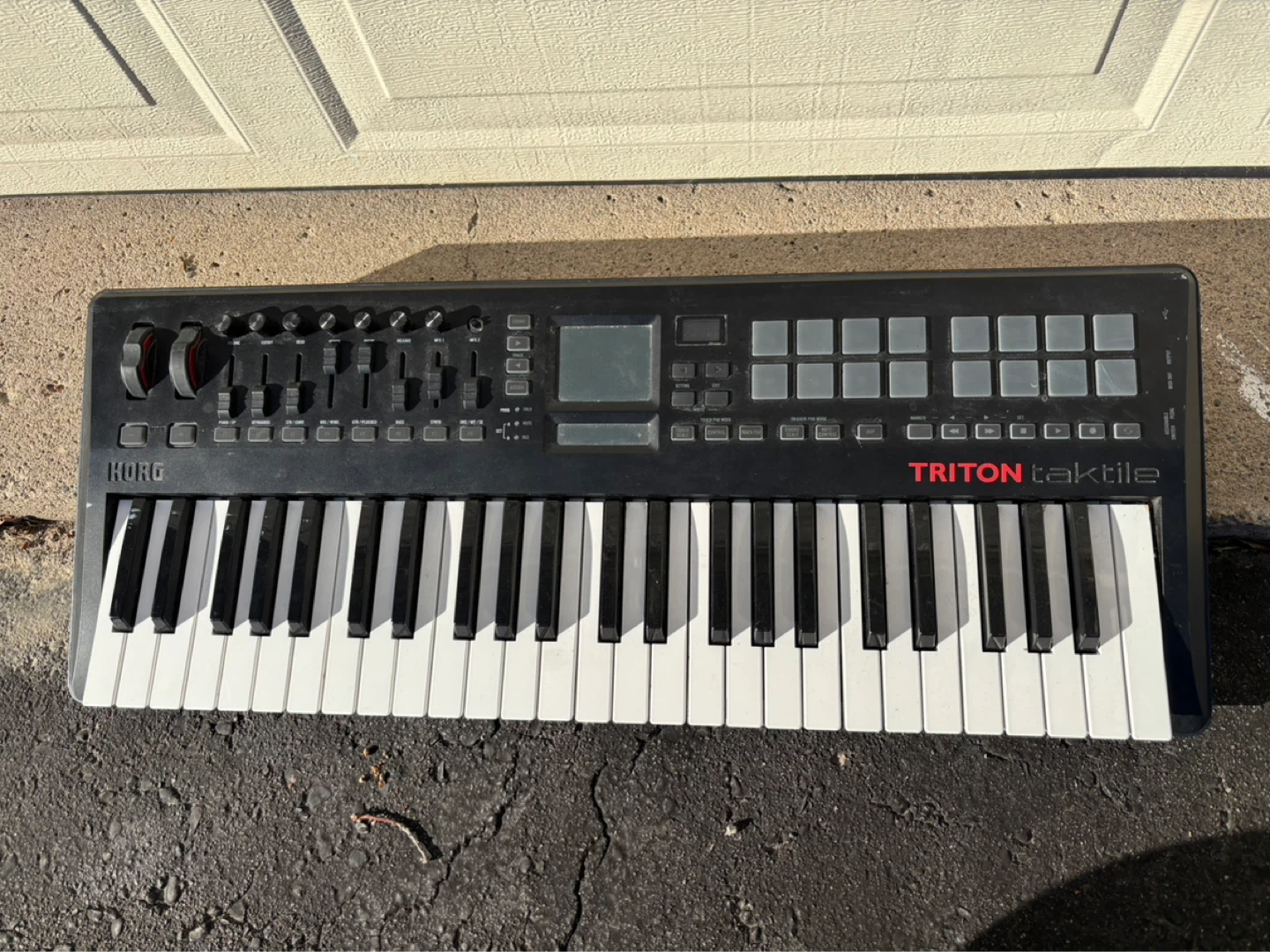 Korg TRITON taktile 49-key MIDI Keyboard Controller