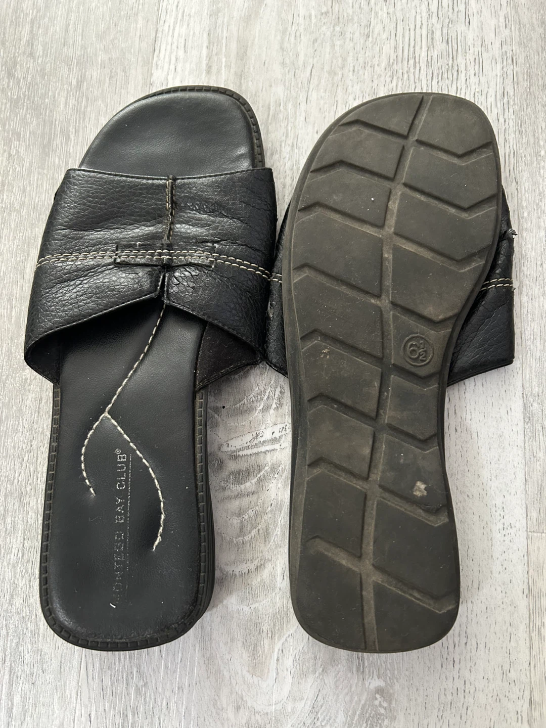 Basic Editions Black Leather Slides Size 8 - photo 2
