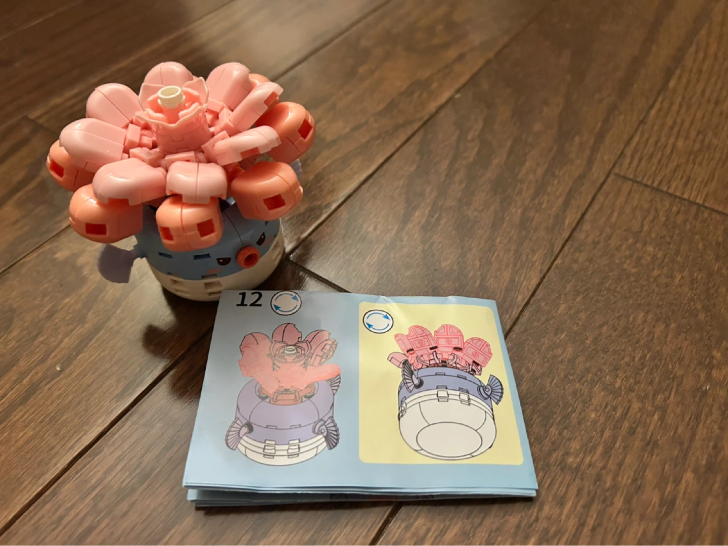 Lego Builds: Sakura Pufferfish - photo 2