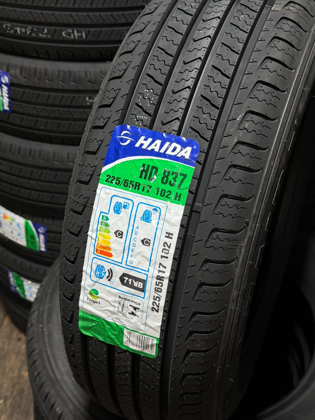 225/65R17 BRANDNEW TIRE - photo 2