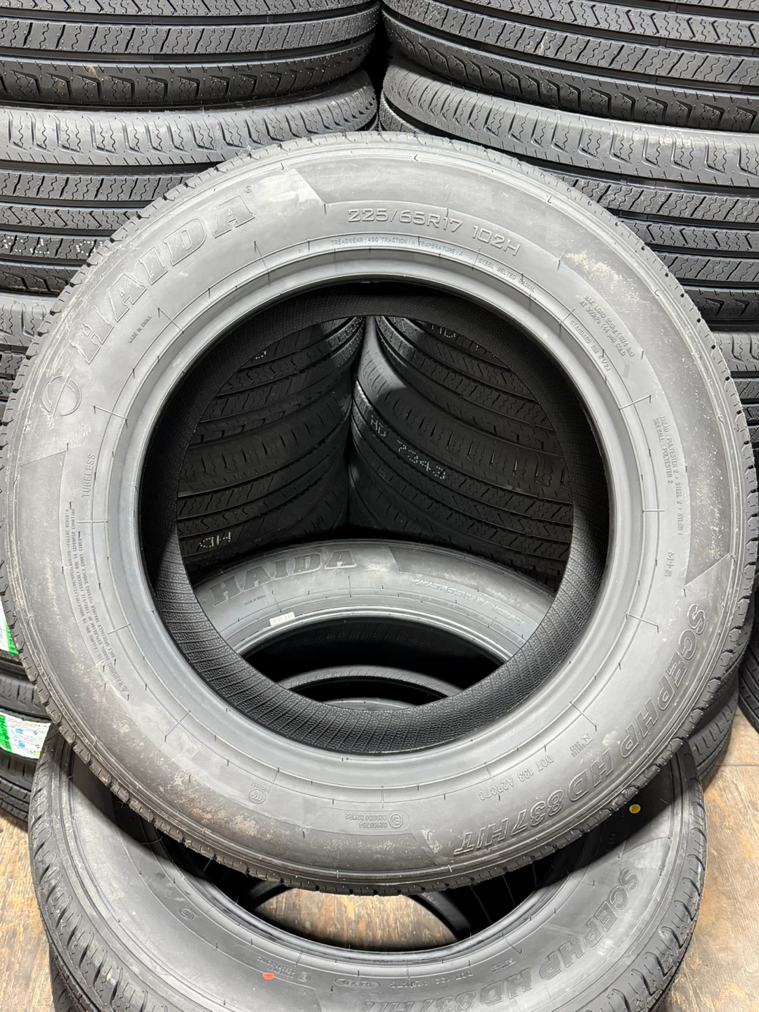 225/65R17 BRANDNEW TIRE - photo 4