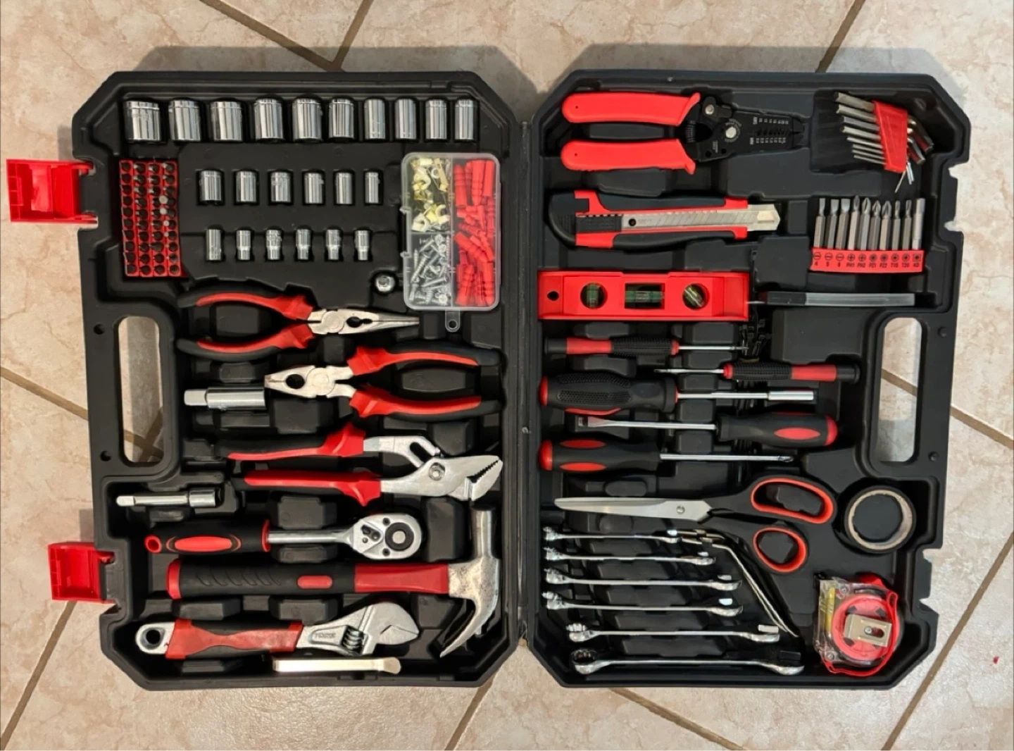 GOYAWATO 287-Piece Tool Kit