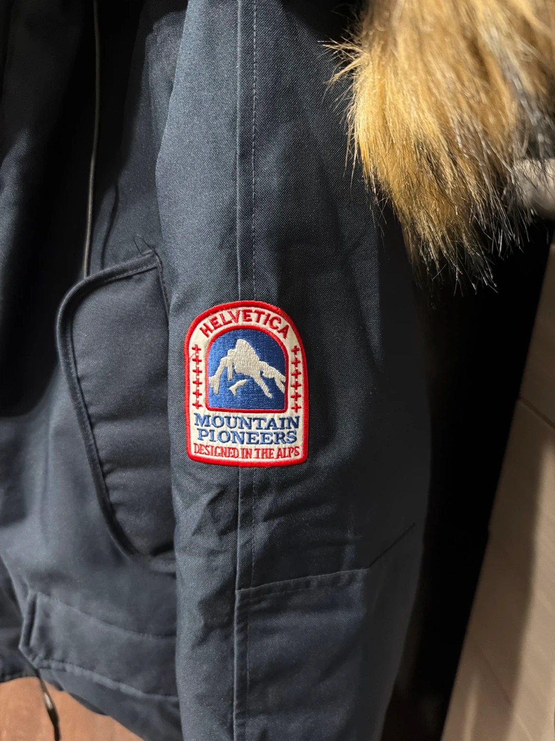 Helvetica Mountain Pioneers Bomber Jacket - Size M - photo 2