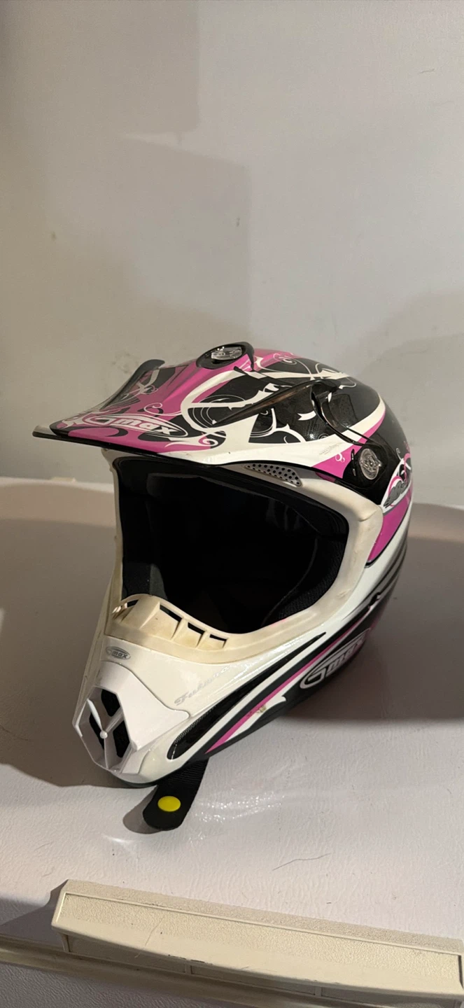 THH Helmet - Pink & Black Design