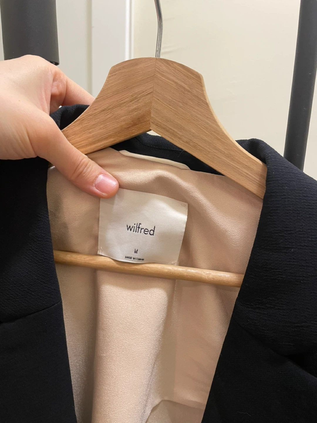 Aritzia Wilfred Black Blazer - Size M - photo 3