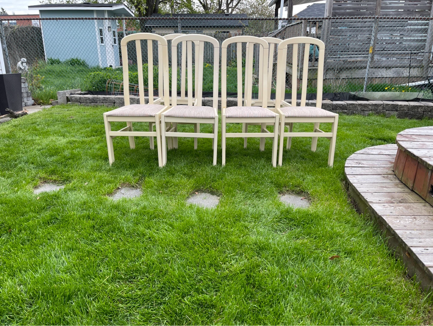 Set of 6 Dining Chairs