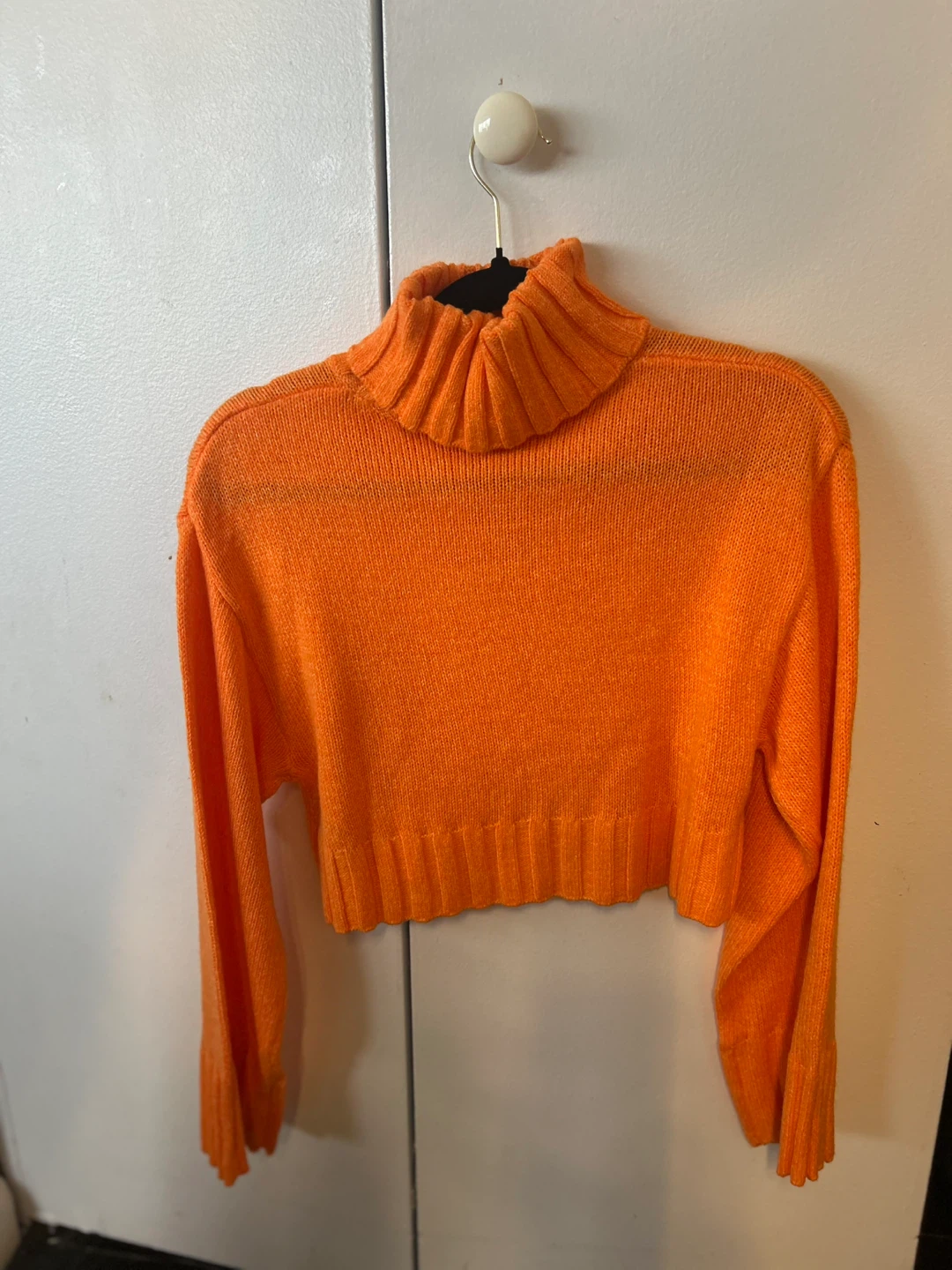 H&M Orange Cropped Turtleneck Sweater XS