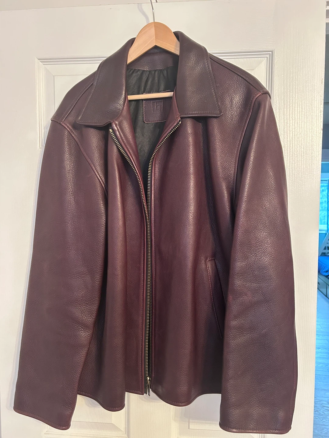 Men's Leather Jacket - Burgundy