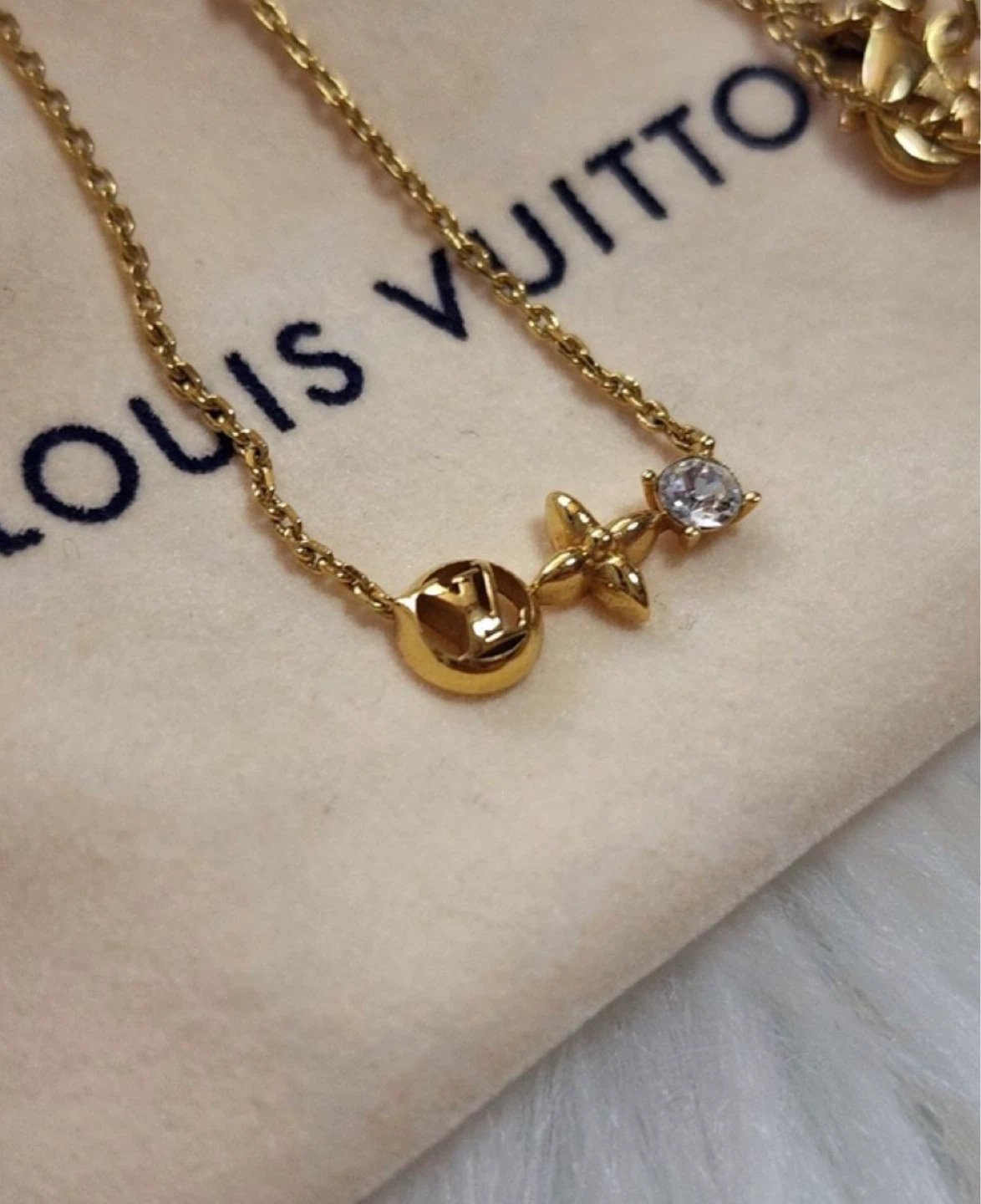 Louis Vuitton Petit Louis Necklace - photo 2