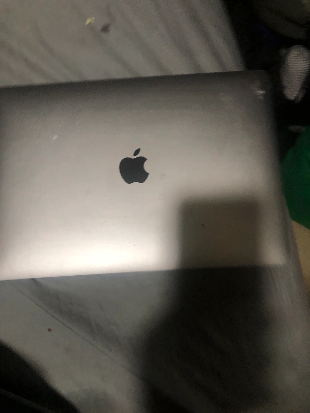 Unlocked Apple MacBook Pro 13-inch (2020)  i5, 8GB RAM - photo 4