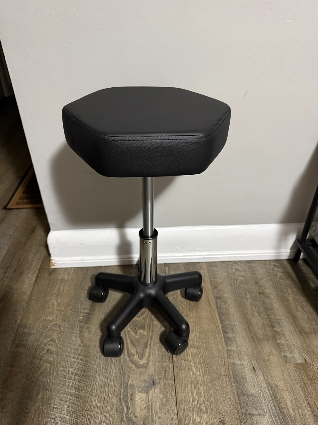 Adjustable Rolling Stool - Black