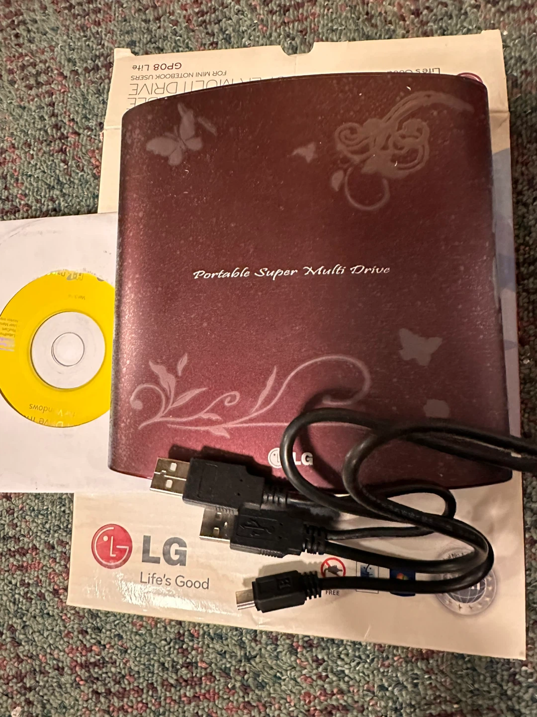 LG GP08 Lite Portable Super Multi Drive - photo 2