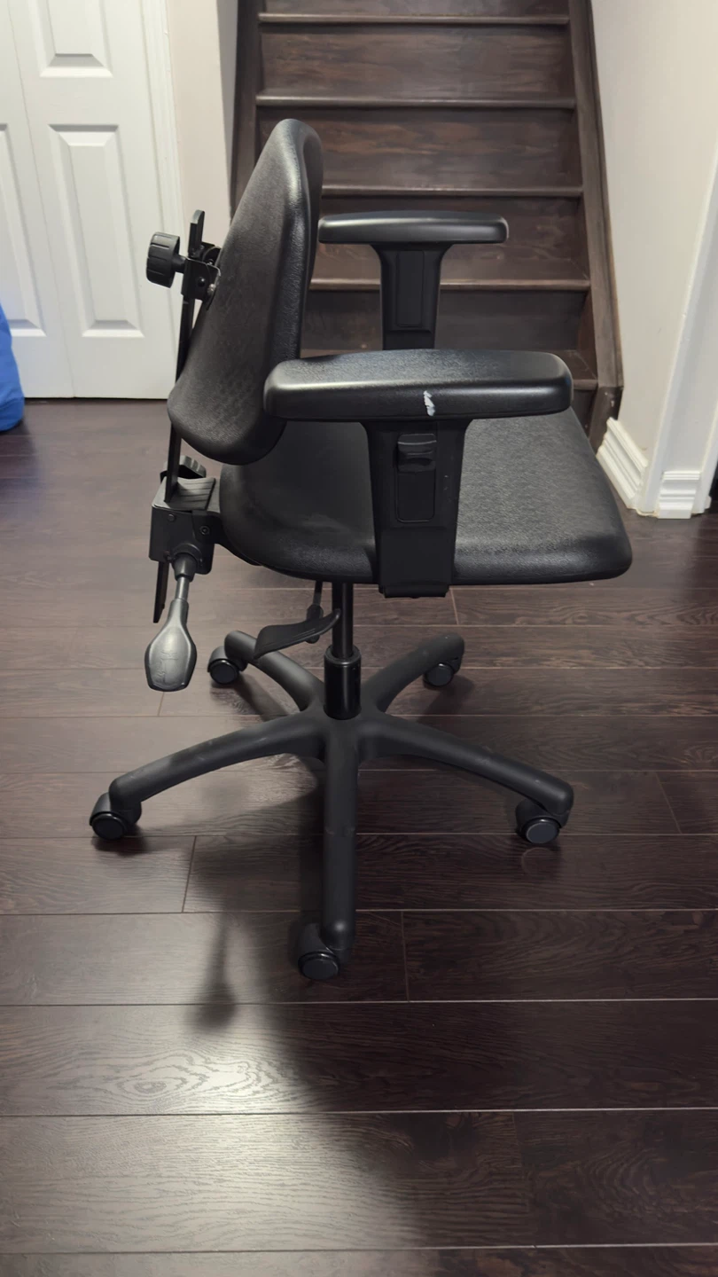 Black Office Chair with Adjustable Arms - photo 2