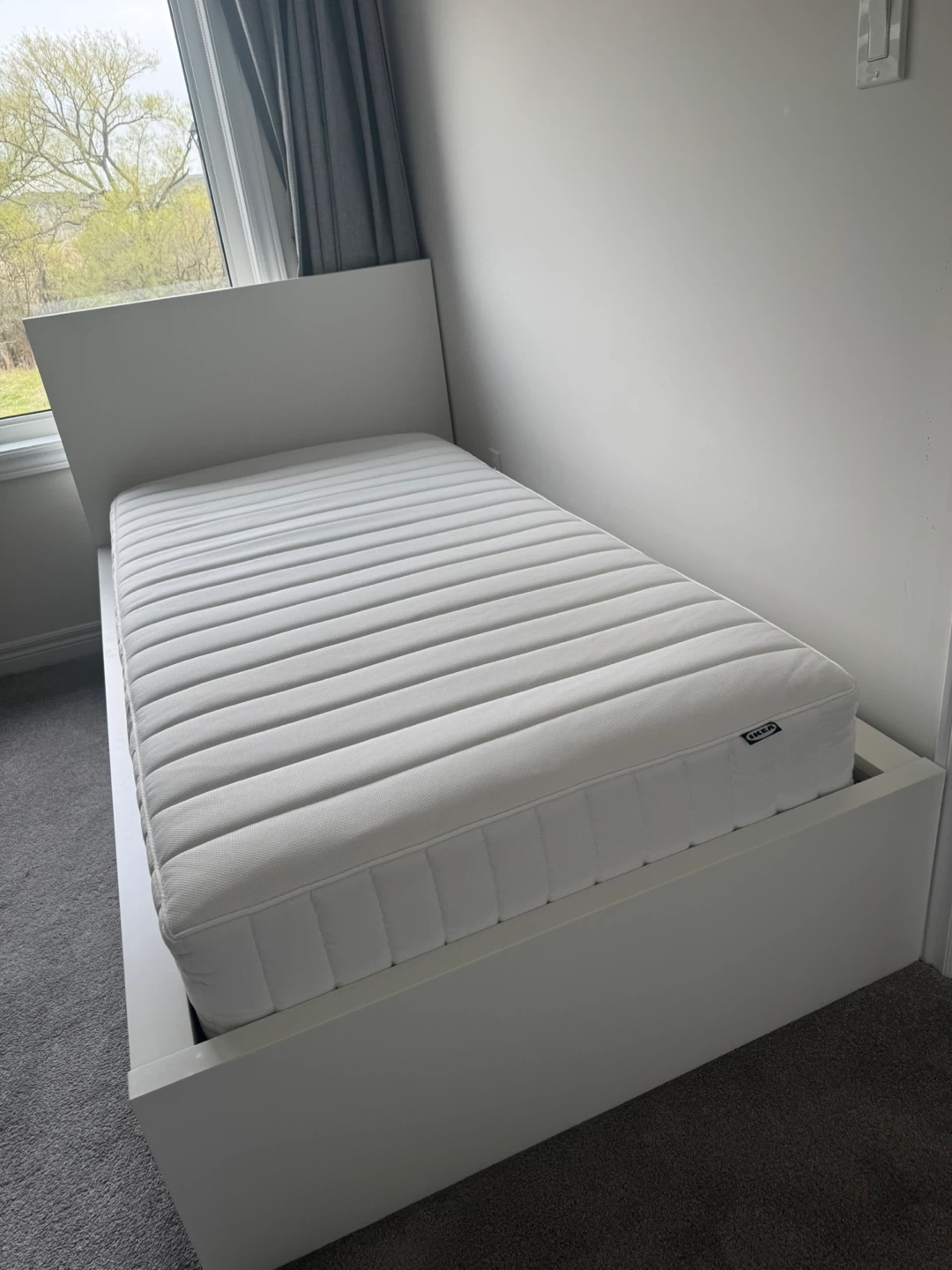 Ikea bed with Mattress like NEW - photo 2
