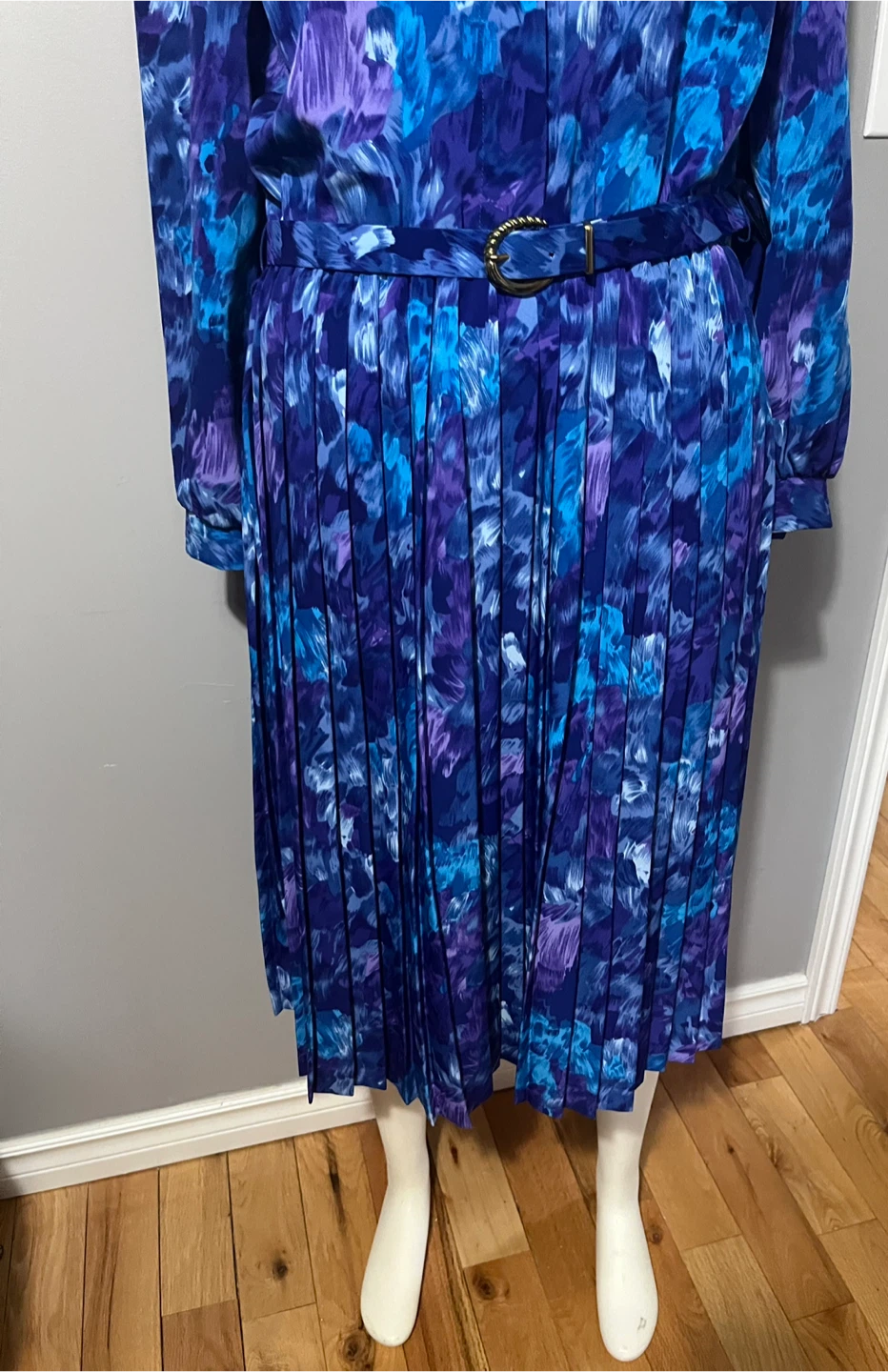 Size 14 Florentine Pleated Dress with Floral Print - photo 2